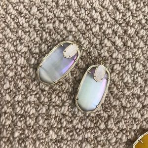 Kendra Scott never worn